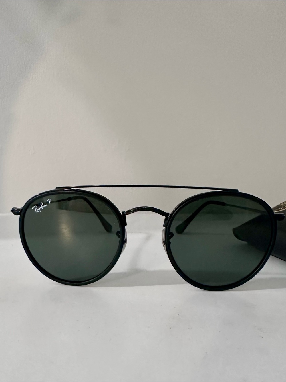 Ray-Ban Black Frame Sunglasses with Green Lenses - Picture 4 of 4